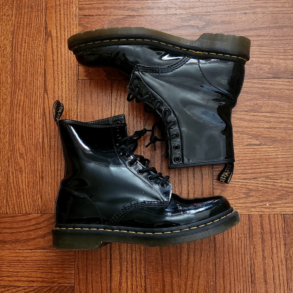 Dr. Martens Black Patent Lamper Boots